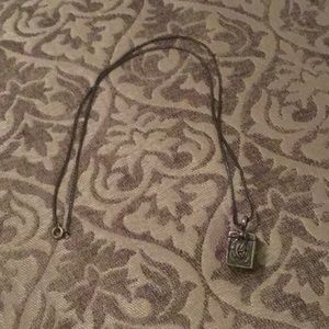 Box necklace